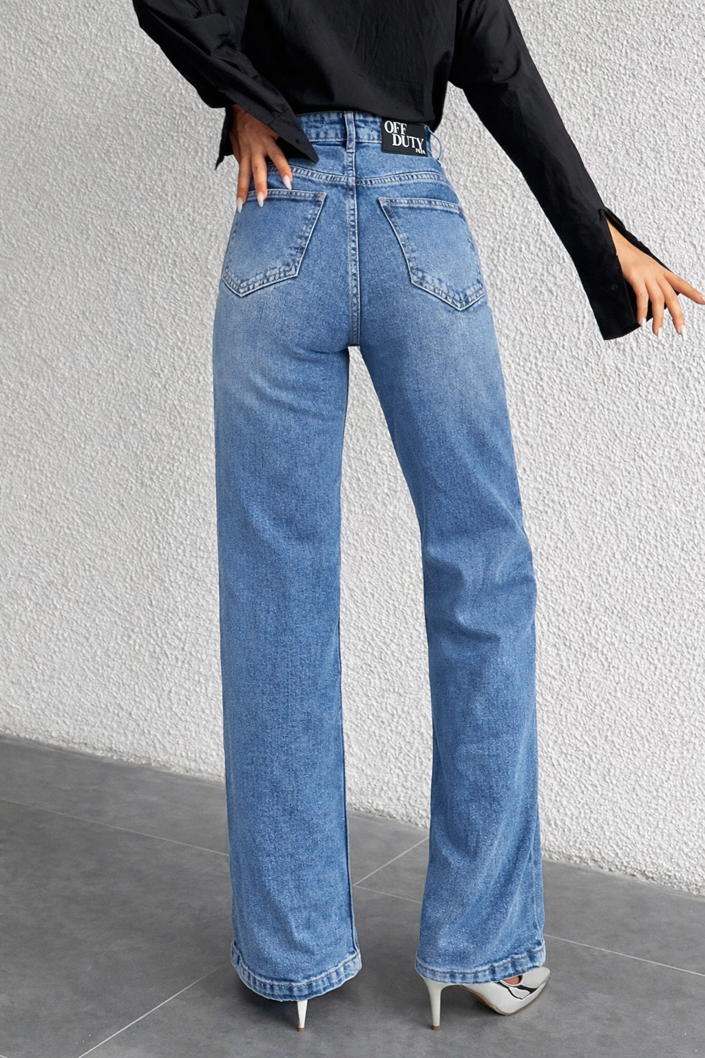 Classic Blue Wide Leg Jeans — image 4