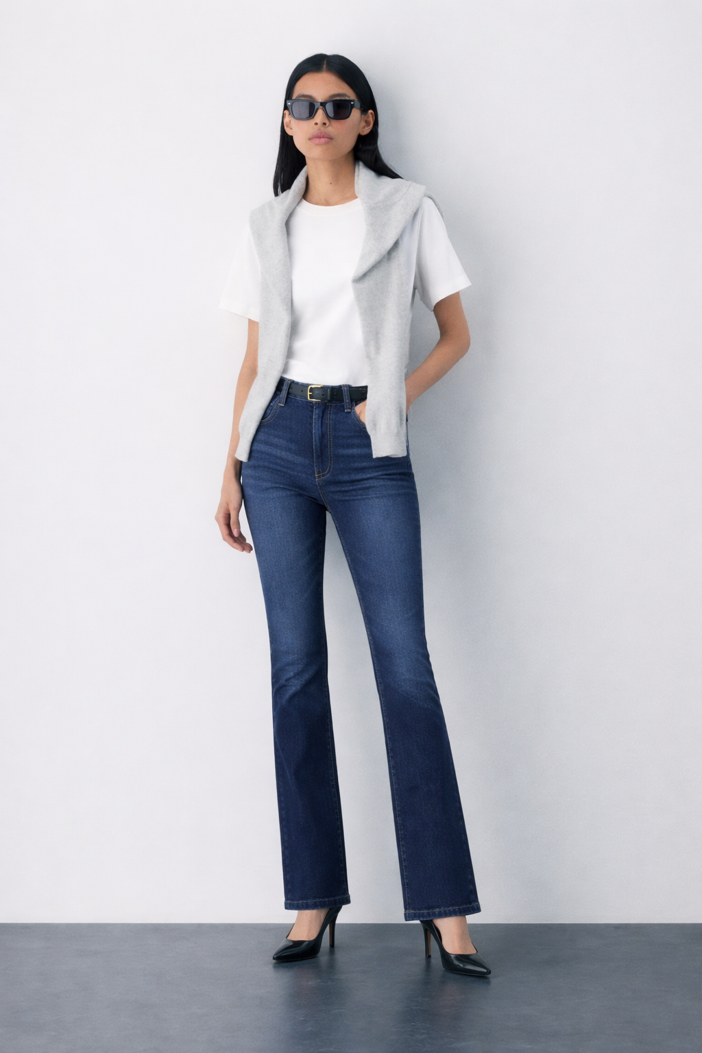 Deep Blue Flare Bootcut Jeans — image 4