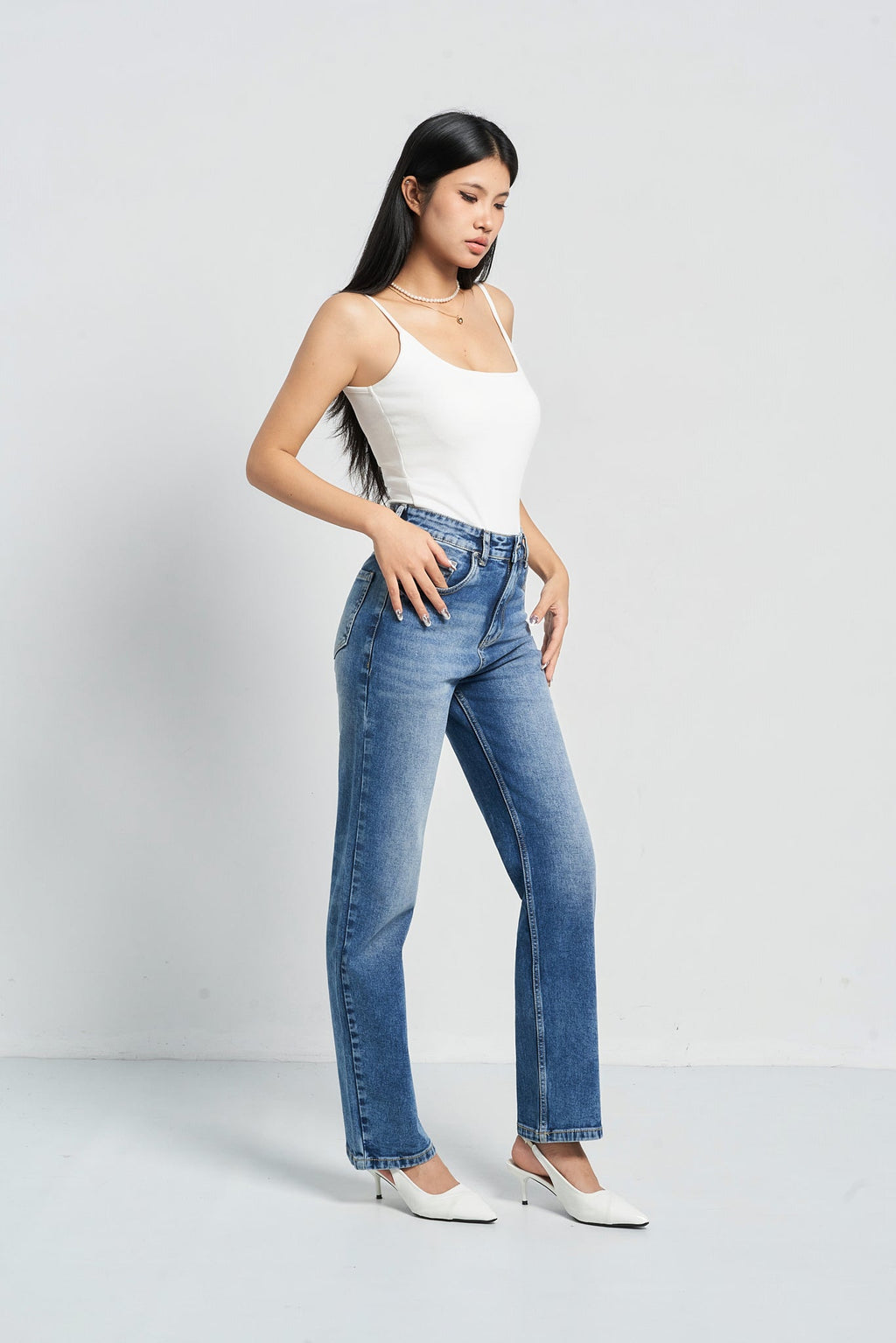 Sleek Tailored Straight Fit Jeans — image 5