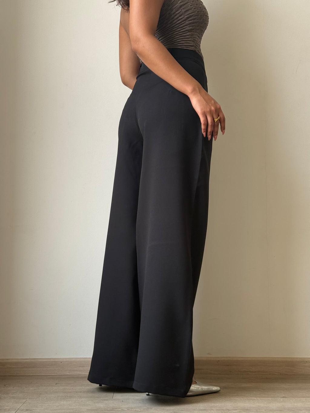 Ultimate Flow Wide Leg Pants in Black — side view