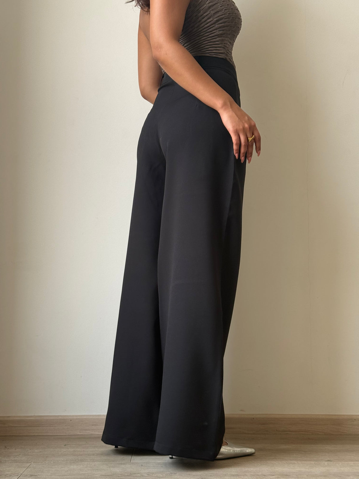 Ultimate Flow Wide Leg Pants in Black — side view